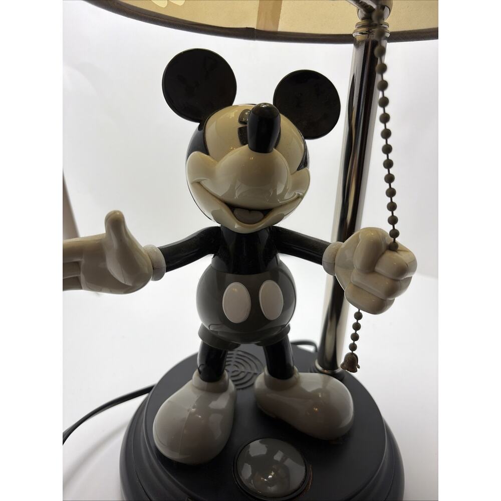 VGT Mickey Mouse Talking Lamp Collectible Disney Animated Damaged Lampshade - Picture 2 of 9